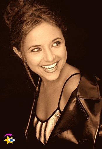 Christine Lakin