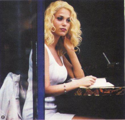 Elizabeth Berkley