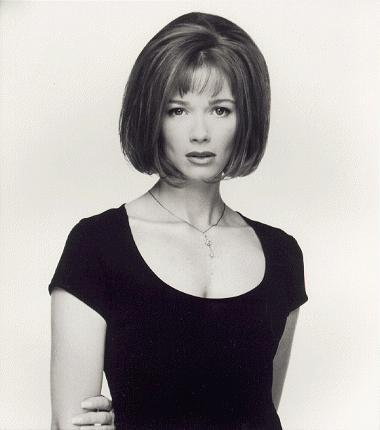 Lauren Holly