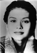 Nia Peeples