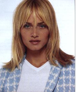 Amber Valletta