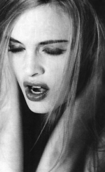 Heather Graham