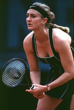 Mary Pierce