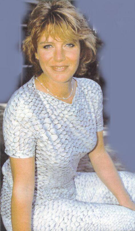 Джемпер Myrna Доставка